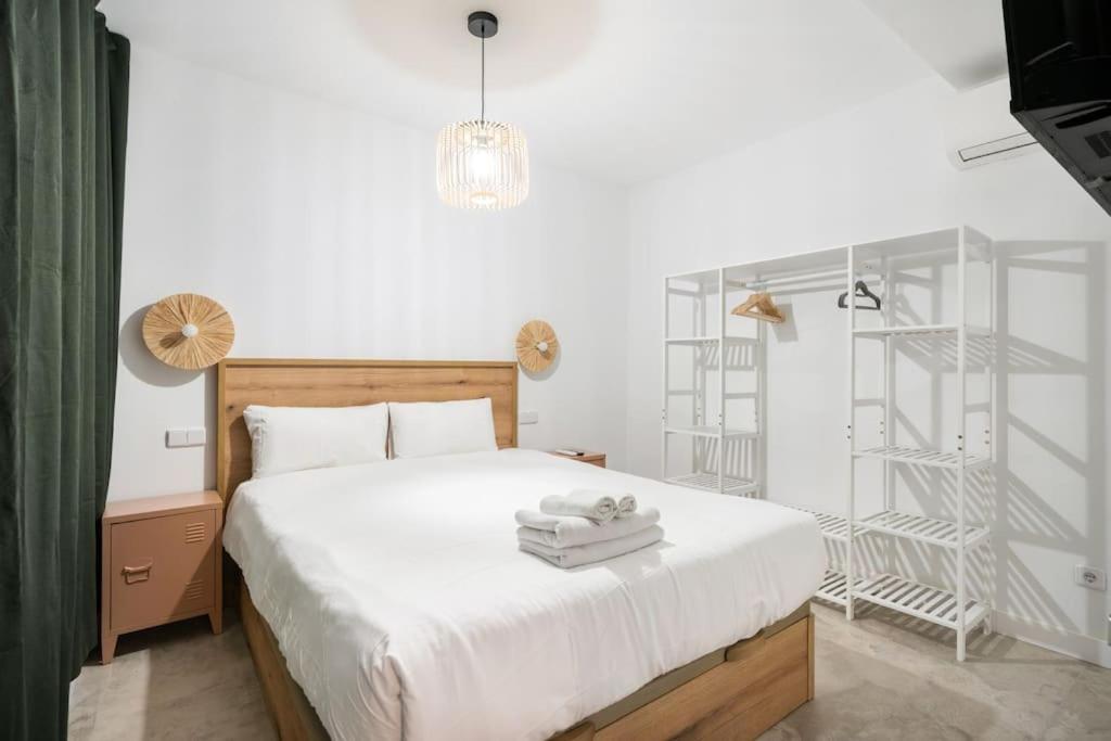 Nice Flat In Lavapies At Street Level S23A Madrid Exteriör bild