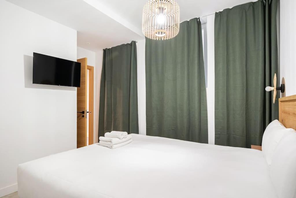 Nice Flat In Lavapies At Street Level S23A Madrid Exteriör bild